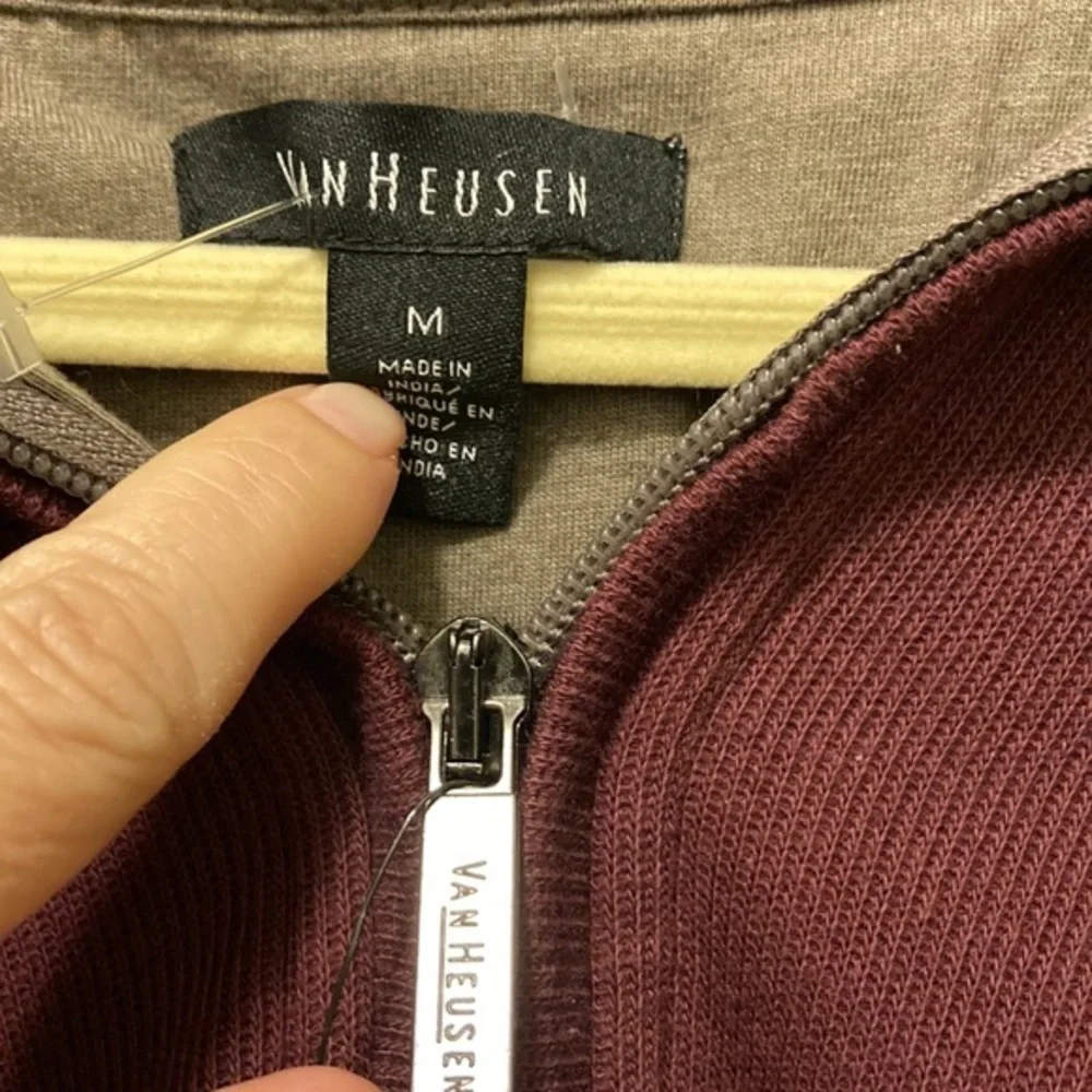 NWT Van Heusen 3/4 Zip Sweater